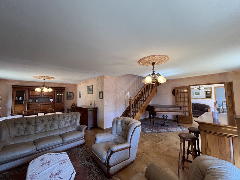 Vente Maison MELGVEN - 8 pièces -187 m² - (29140)