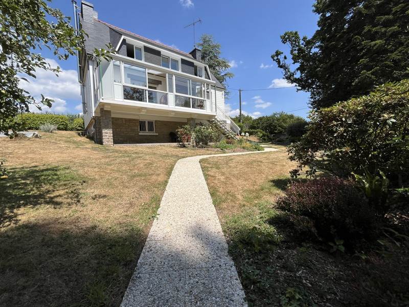 Maison 7 pièces 138 m² · à Melgven · 138 m² · 339 900 €