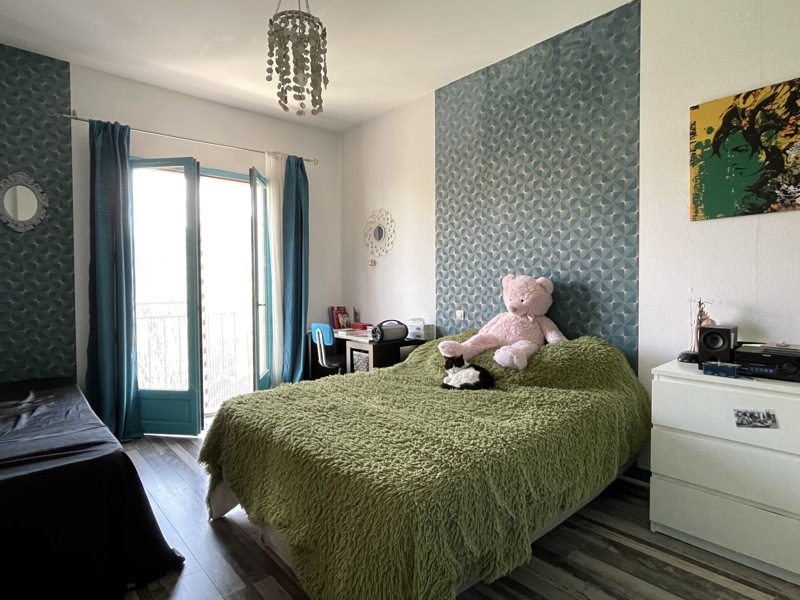 Vente Maison PERIGUEUX - 7 pièces -197 m² - (24000)