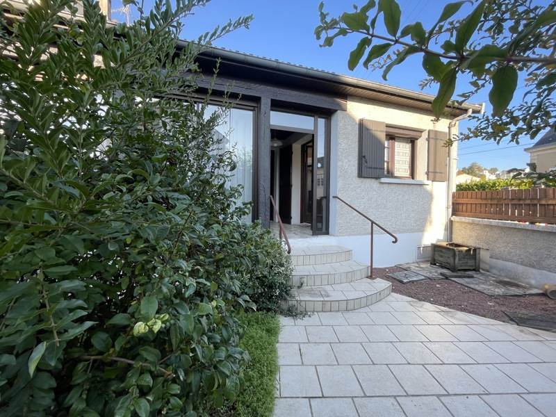 Vente Maison PERIGUEUX - 4 pièces -111 m² - (24000)