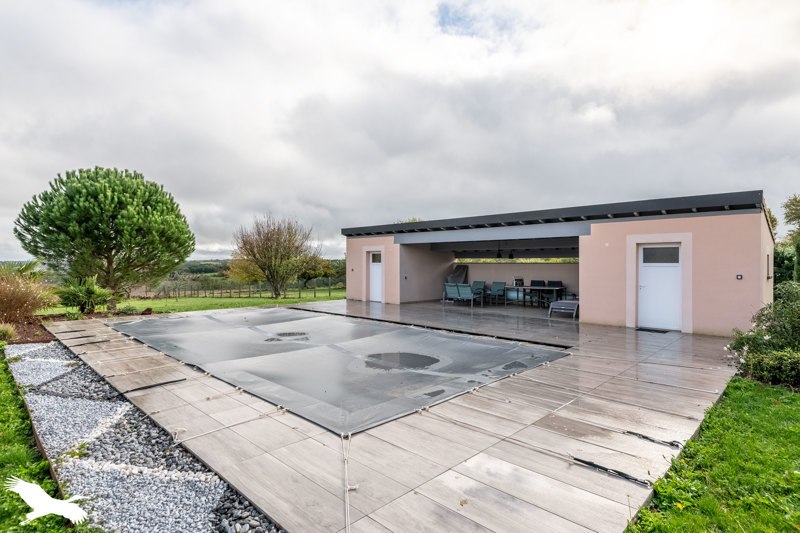 Vente Maison COURSAC - 7 pièces -208 m² - (24430)