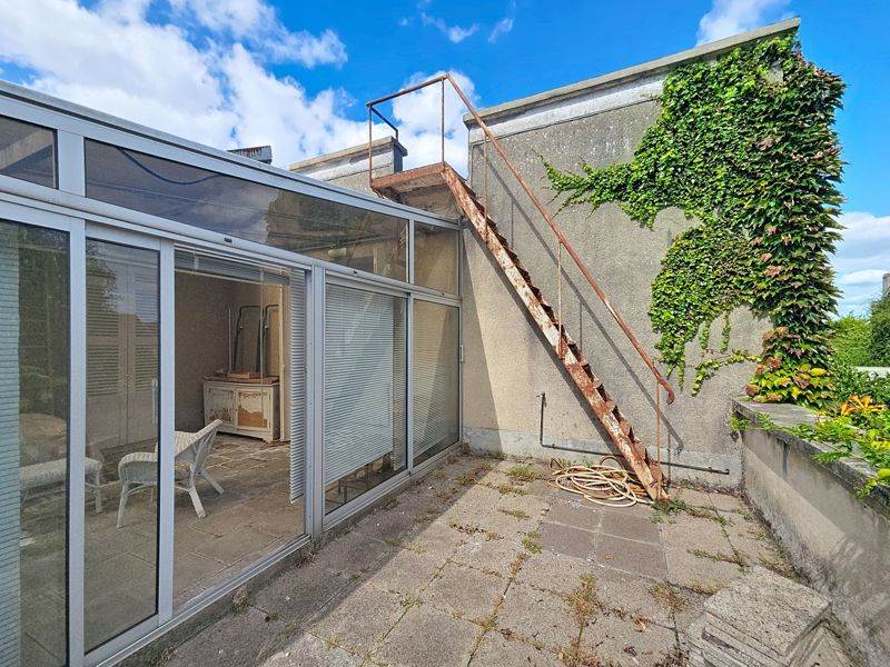 Vente Maison PERIGUEUX - 9 pièces -295 m² - (24000)