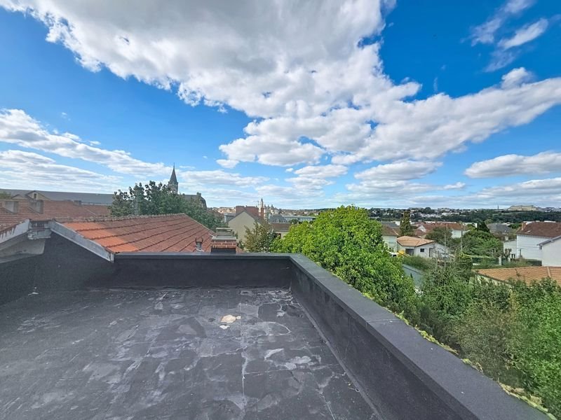 Vente Maison PERIGUEUX - 9 pièces -295 m² - (24000)