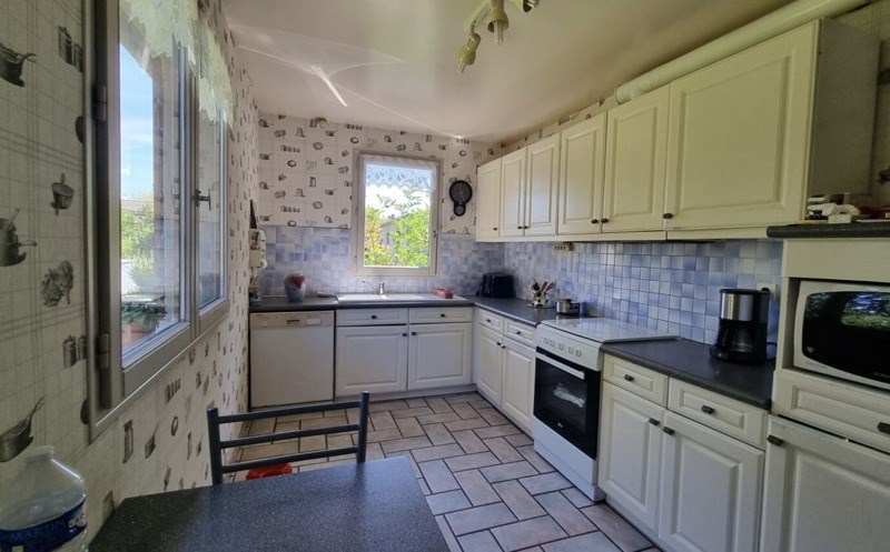 Vente Maison ST PIERRE DE CHIGNAC - 7 pièces -183 m² - (24330)