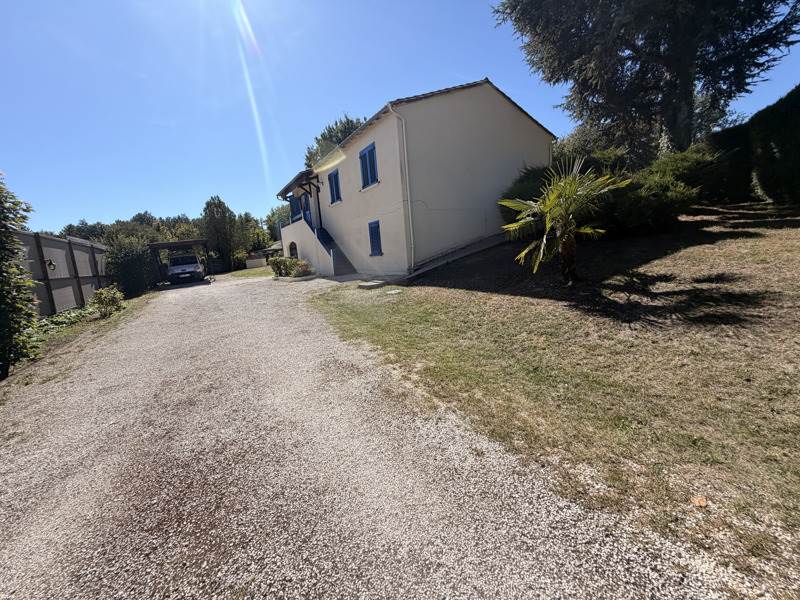 Vente Maison COULOUNIEIX CHAMIERS - 5 pièces -120 m² - (24660)