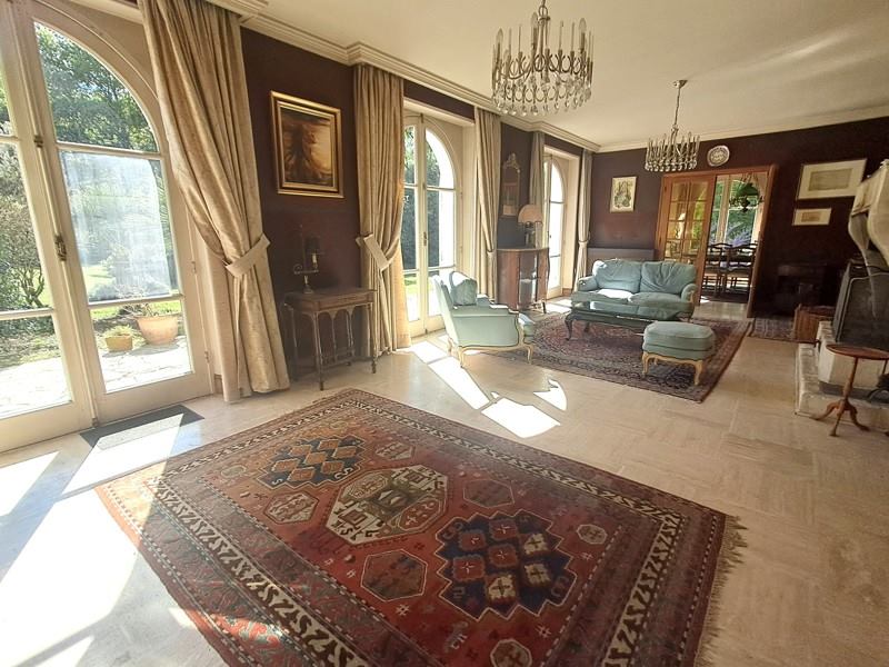 Vente Maison CRACH - 8 pièces -222 m² - (56950)