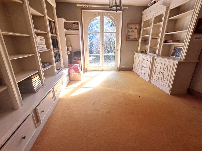 Vente Maison CRACH - 8 pièces -222 m² - (56950)
