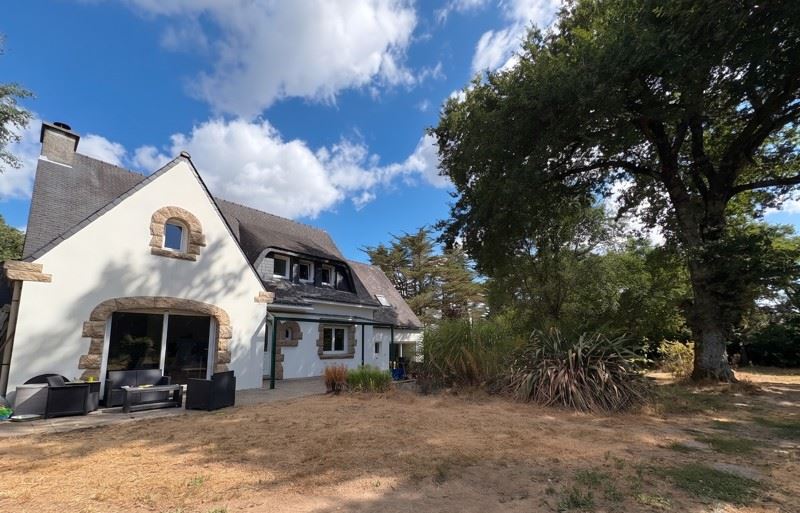 Maison 5 pièces 217 m² · à Pluneret · 217 m² · 494 000 €