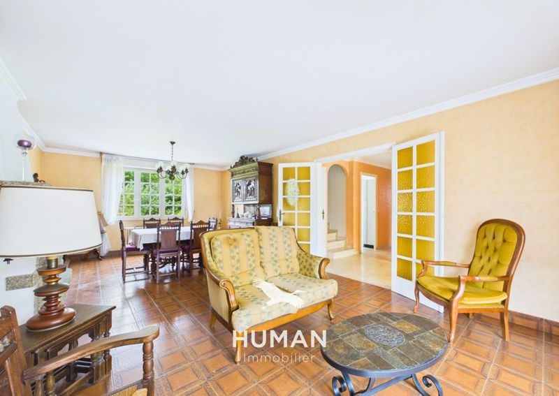 Vente Maison PLUVIGNER - 7 pièces -170 m² - (56330)