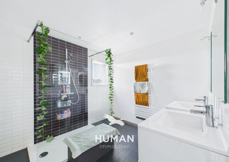 Vente Maison LANDEVANT - 6 pièces -171 m² - (56690)