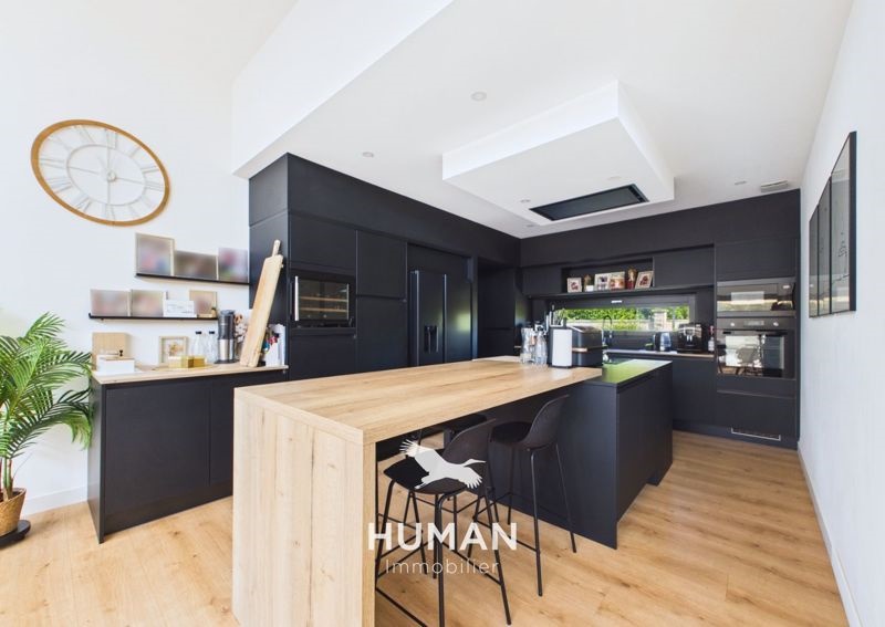 Vente Maison PLUVIGNER - 7 pièces -150 m² - (56330)