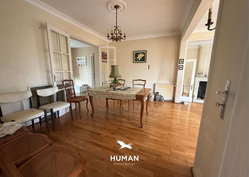Vente Maison PLUVIGNER - 8 pièces -147 m² - (56330)