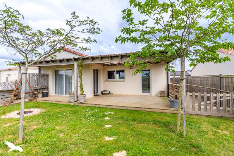 Vente Maison ST VINCENT SUR JARD - 4 pièces -80 m² - (85520)