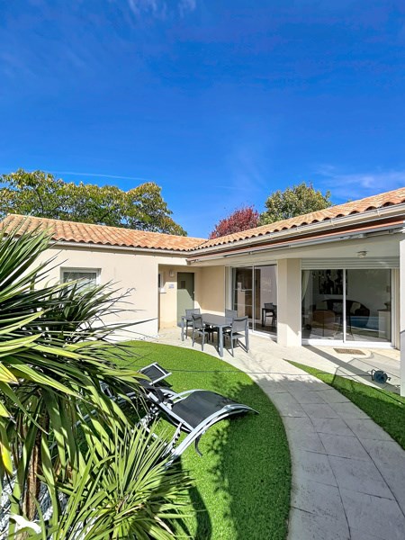 Maison 4 pièces 75 m² · aux Sables-d'Olonne · 75 m² · 387 000 €