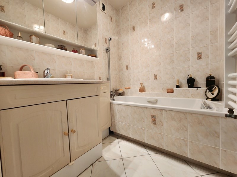 Vente Appartement Rezé - 5 pièces -94 m² - (44400)