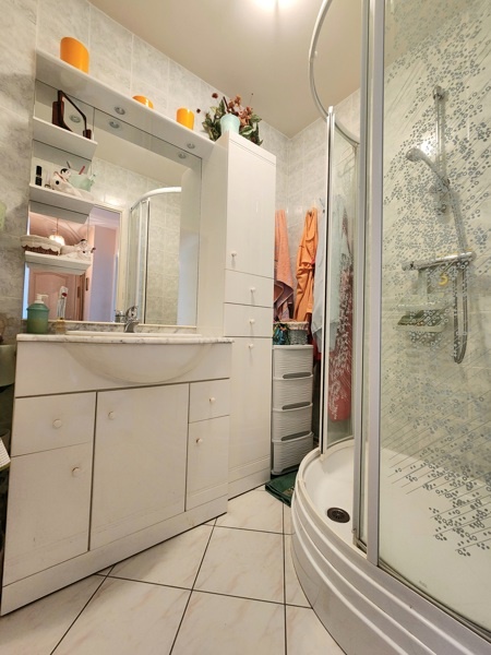 Vente Appartement Rezé - 5 pièces -94 m² - (44400)