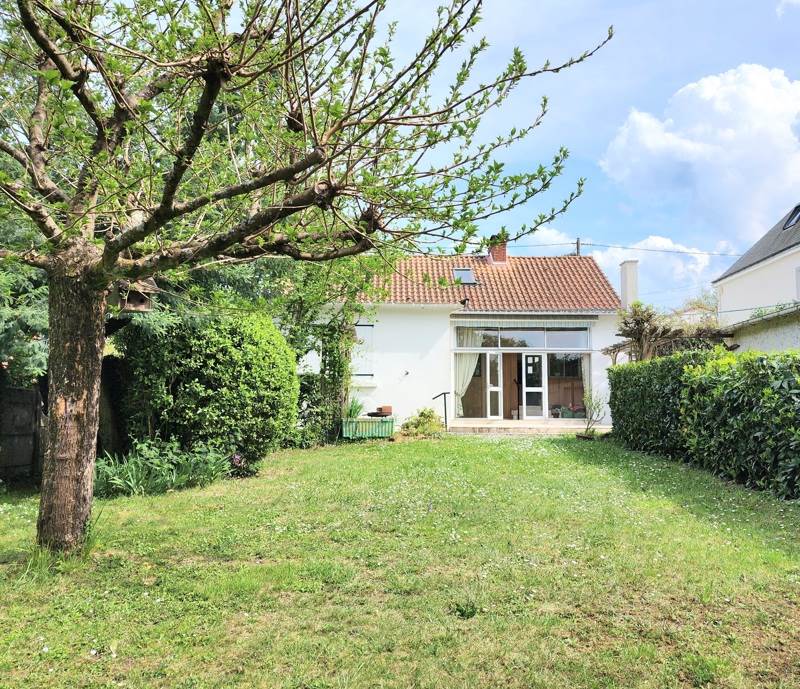 Vente Maison REZE - 6 pièces -148 m² - (44400)