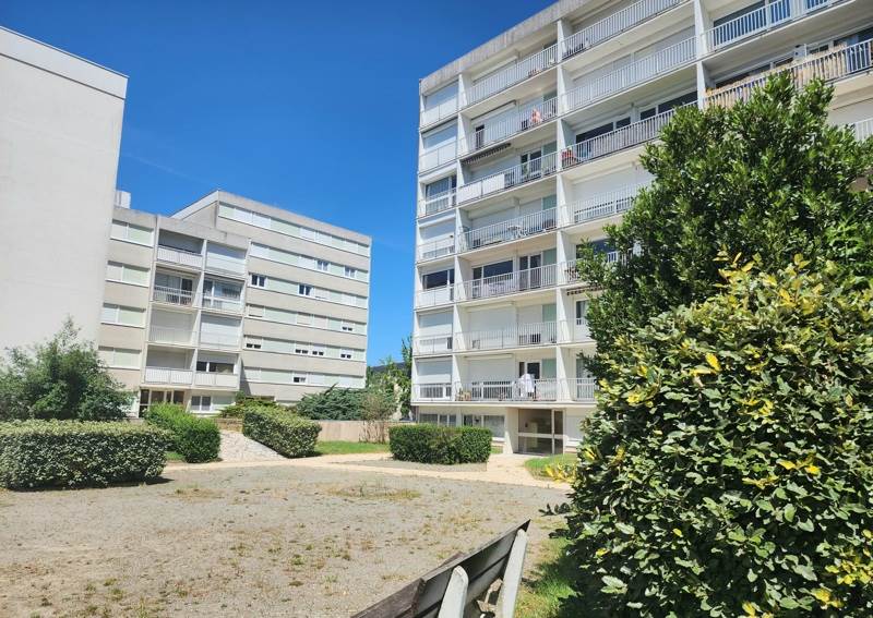 Vente Appartement REZE - 5 pièces -81,4 m² - (44400)