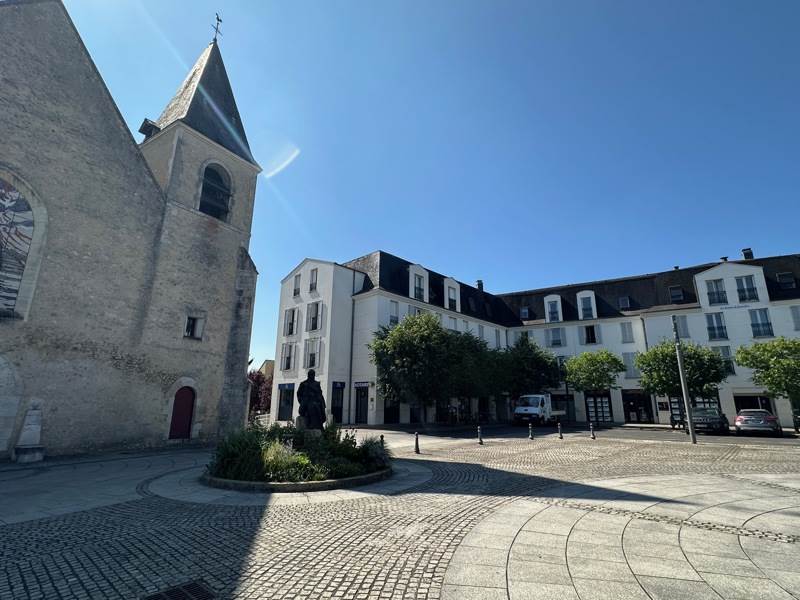 Vente Local commercial ST JEAN LE BLANC - -  104 m² - (45650)
