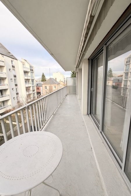 Vente Appartement ORLEANS - 4 pièces -93 m² - (45000)
