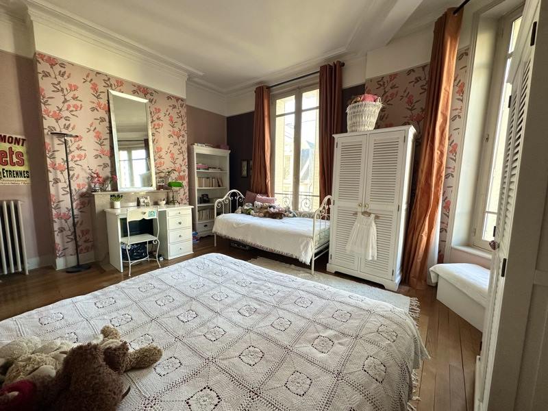 Vente Appartement ORLEANS - 6 pièces -113 m² - (45000)