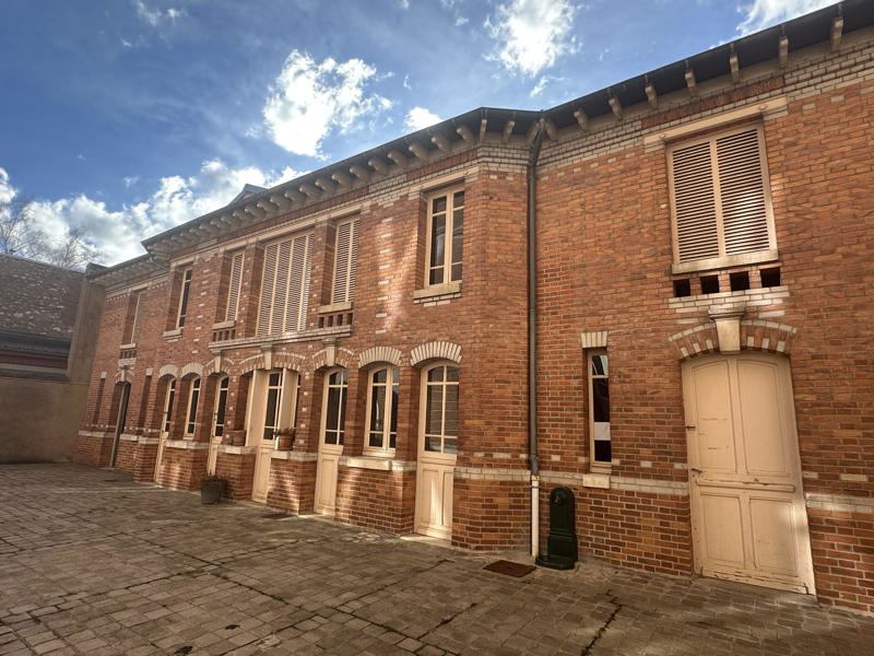 Vente Appartement ORLEANS - 6 pièces -113 m² - (45000)