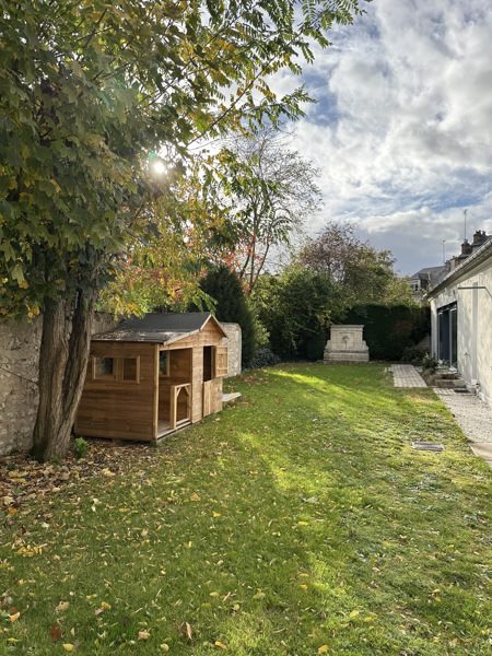 Vente Maison ORLEANS - 7 pièces -210 m² - (45000)