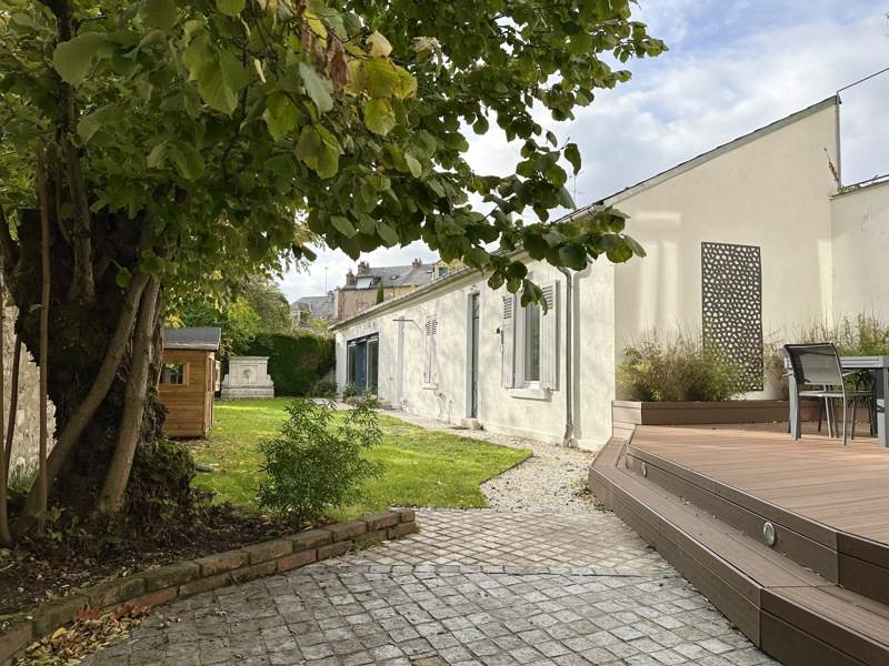 Vente Maison ORLEANS - 7 pièces -210 m² - (45000)