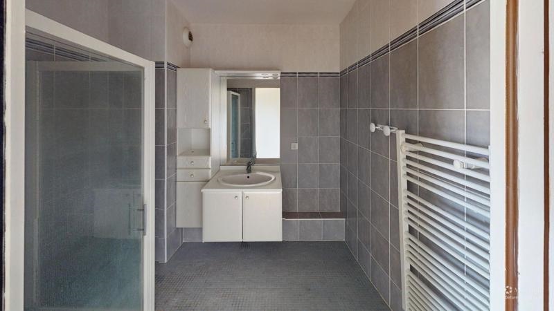 Vente Appartement ST JEAN LE BLANC - 2 pièces -60 m² - (45650)