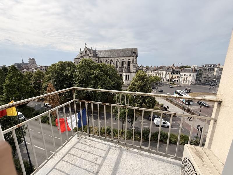 Vente Appartement ORLEANS - 2 pièces -45 m² - (45000)