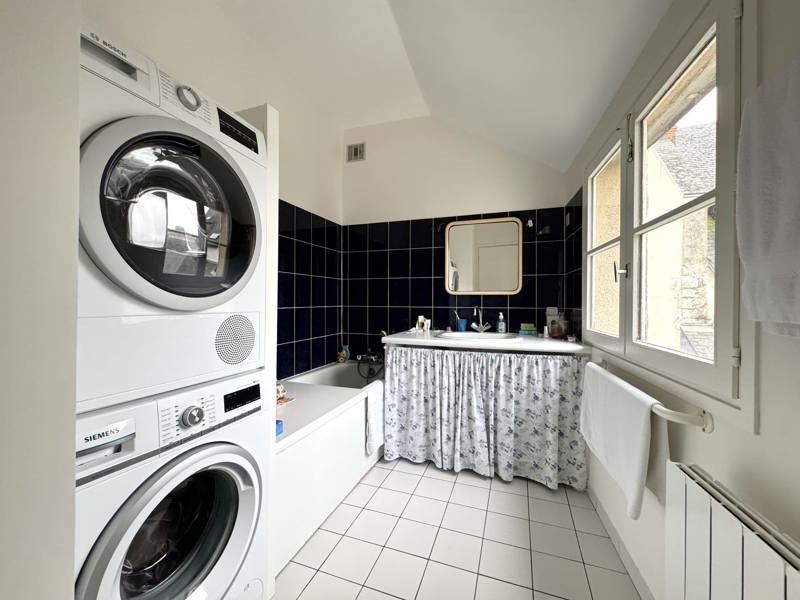Vente Maison ORLEANS - 8 pièces -170 m² - (45000)