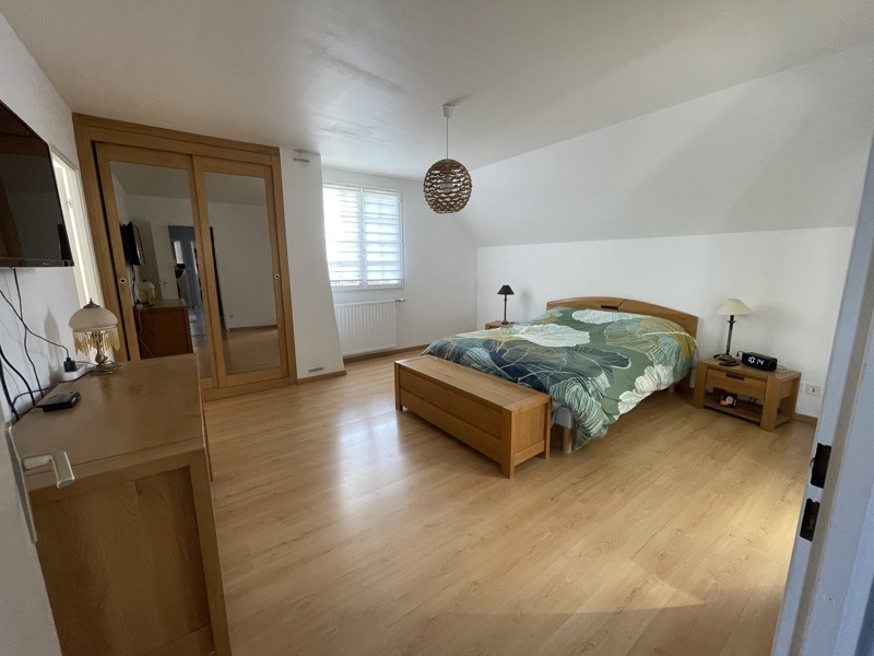 Vente Maison ST JEAN LE BLANC - 7 pièces -230 m² - (45650)