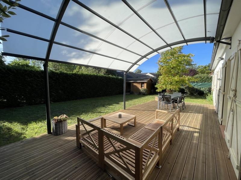 Vente Maison ST JEAN LE BLANC - 7 pièces -230 m² - (45650)
