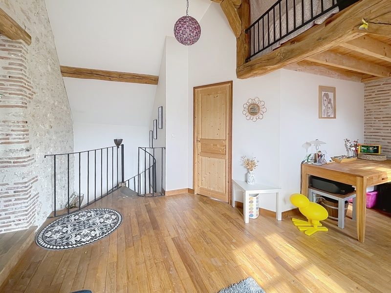 Vente Maison ORLEANS - 7 pièces -201 m² - (45100)