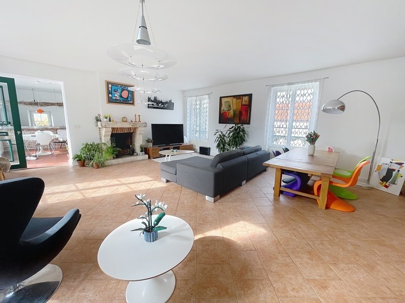 Vente Maison ORLEANS - 7 pièces -201 m² - (45100)