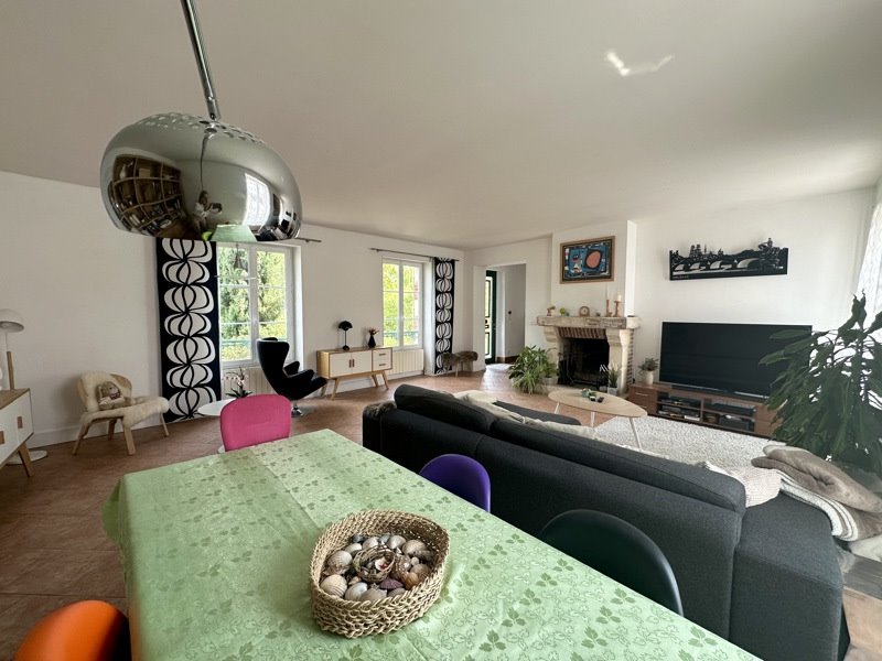 Vente Maison ORLEANS - 7 pièces -201 m² - (45100)