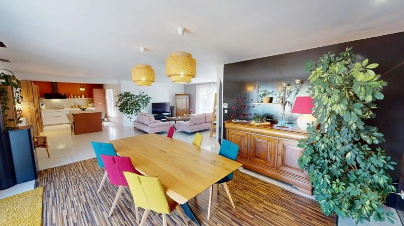 Vente Maison ORMES - 5 pièces -164 m² - (45140)