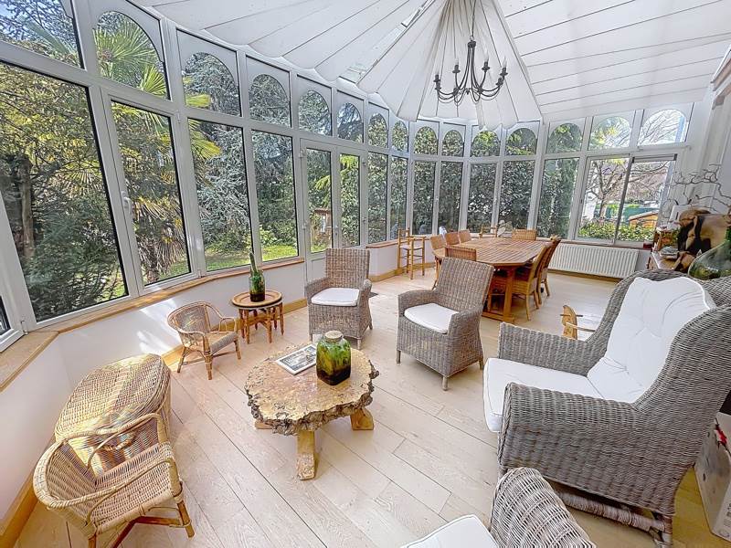 Vente Maison ORLEANS - 8 pièces -242 m² - (45100)