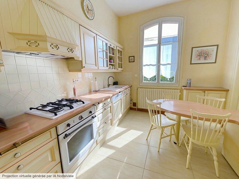 Vente Maison ORLEANS - 8 pièces -242 m² - (45100)