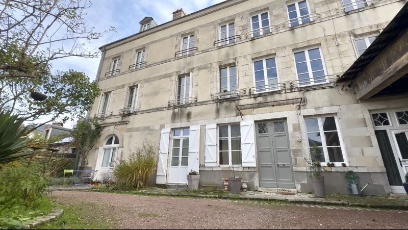 Vente Appartement ORLEANS - 6 pièces -185 m² - (45000)