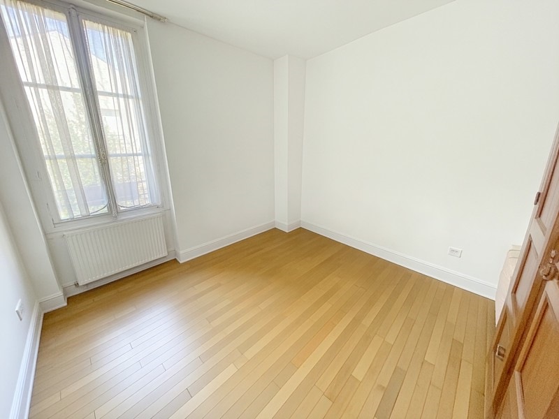 Vente Appartement ORLEANS - 3 pièces -56 m² - (45100)