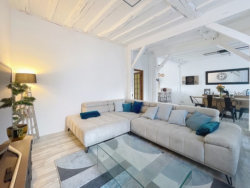 Vente Maison ARTENAY - 7 pièces -156 m² - (45410)