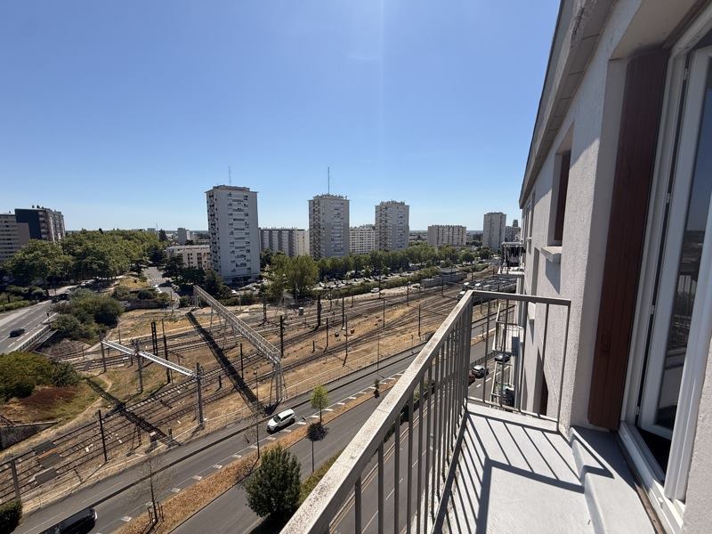 Vente Appartement ORLEANS - 2 pièces -41 m² - (45000)
