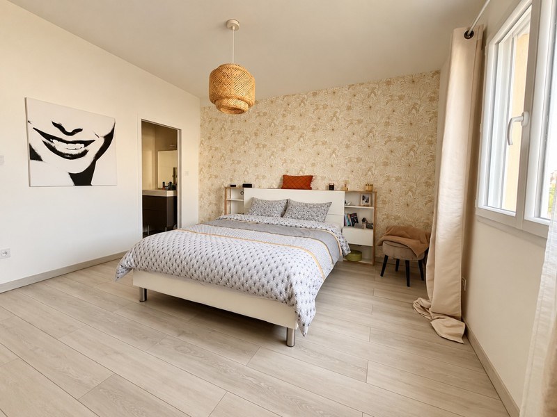 Vente Maison Saint-Lyé-la-Forêt - 5 pièces -138 m² - (45170)