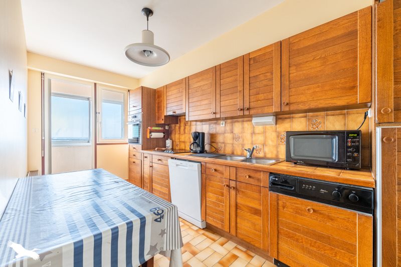 Vente Appartement LES SABLES D OLONNE - 3 pièces -79 m² - (85100)