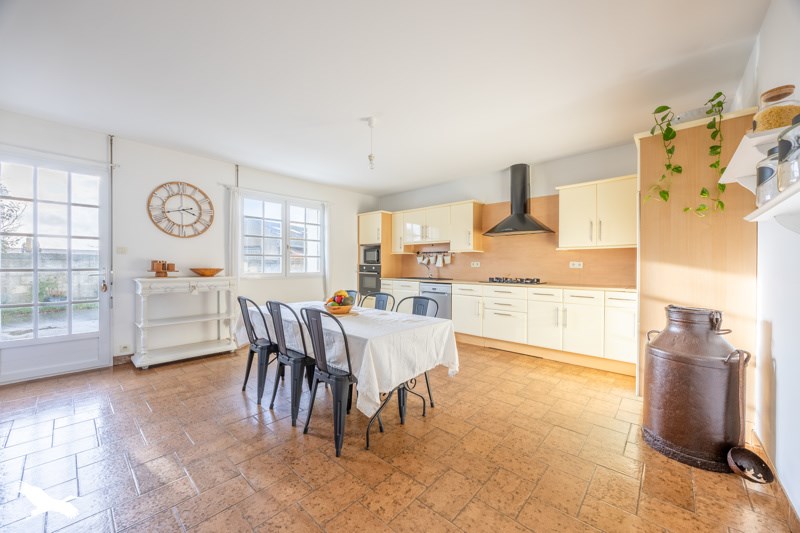 Vente Maison LES SABLES D OLONNE - 5 pièces -166 m² - (85340)