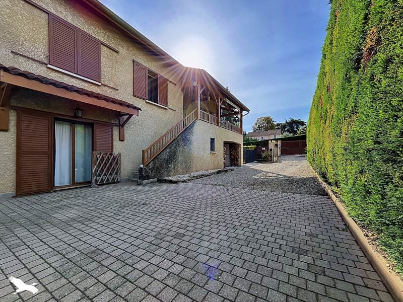 Vente Maison Vernaison - 5 pièces -150 m² - (69390)