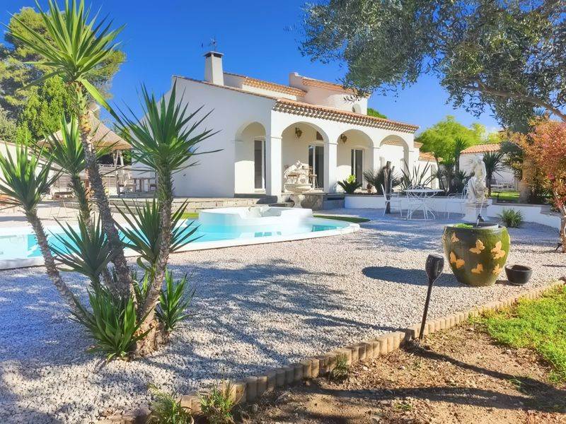 Maison 5 pièces 130 m² · à Sussargues · 130 m² · 690 000 €