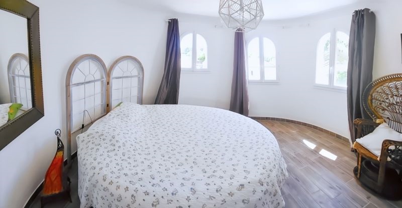 Vente Maison SUSSARGUES - 5 pièces -130 m² - (34160)