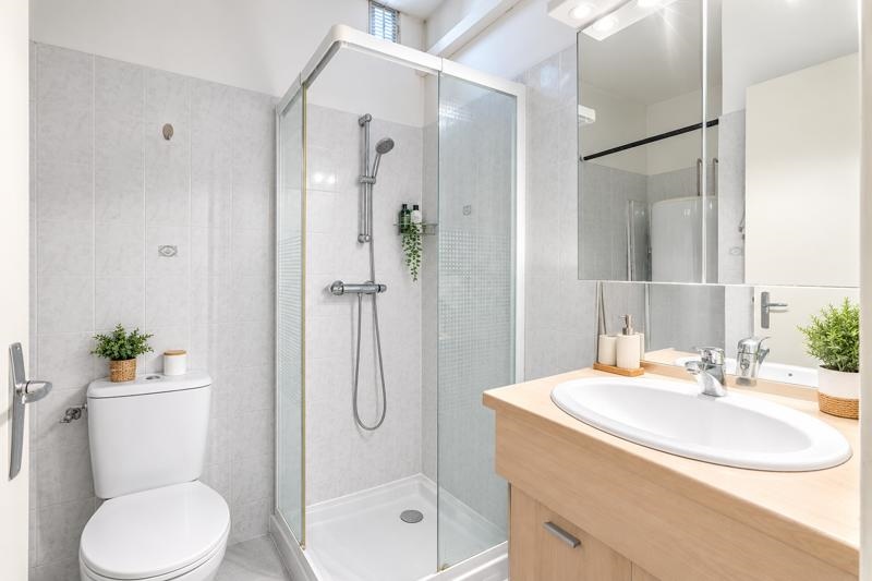 Vente Maison VALERGUES - 6 pièces -221 m² - (34130)